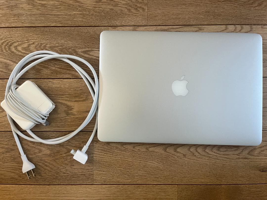 【ジャンク出品】Apple MacBookPro 2015 本体 充電器