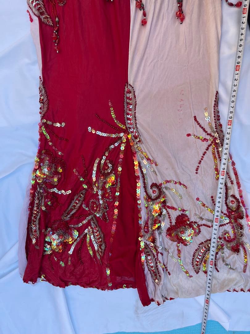 ベリーダンス セットアップ 赤とベージュ