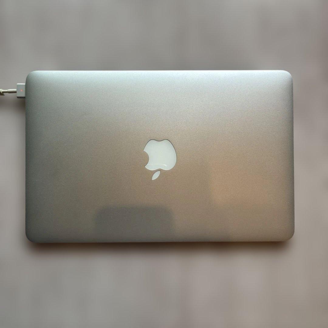 MacBook Air 11インチ（Mid 2012）
