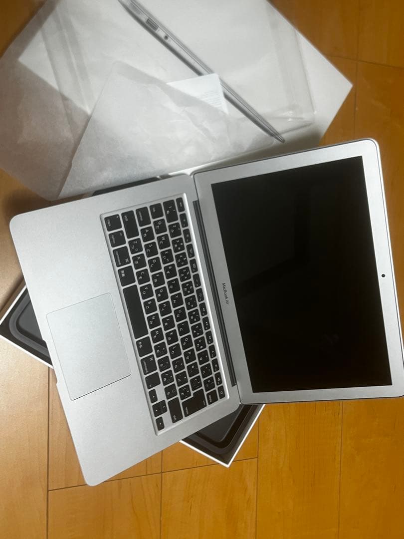 MacBook Air 13インチ 充電器付き　2017 mqd32j/a