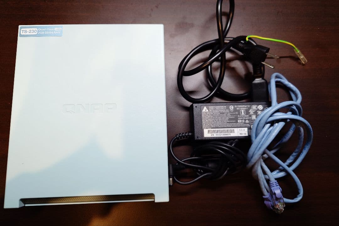 QNAP TS-230 NAS 2ベイ