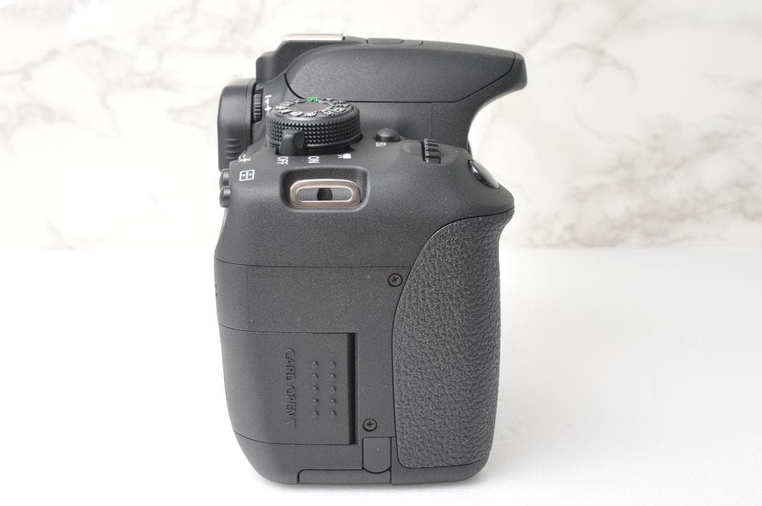 美品 新品級のショット数❣️Canon EOS Kiss X7i スマホ転送