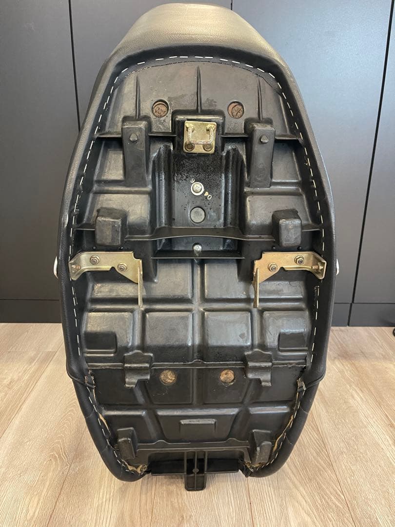 ゼファー 400３段シート50センチ　25日に削除します‼️