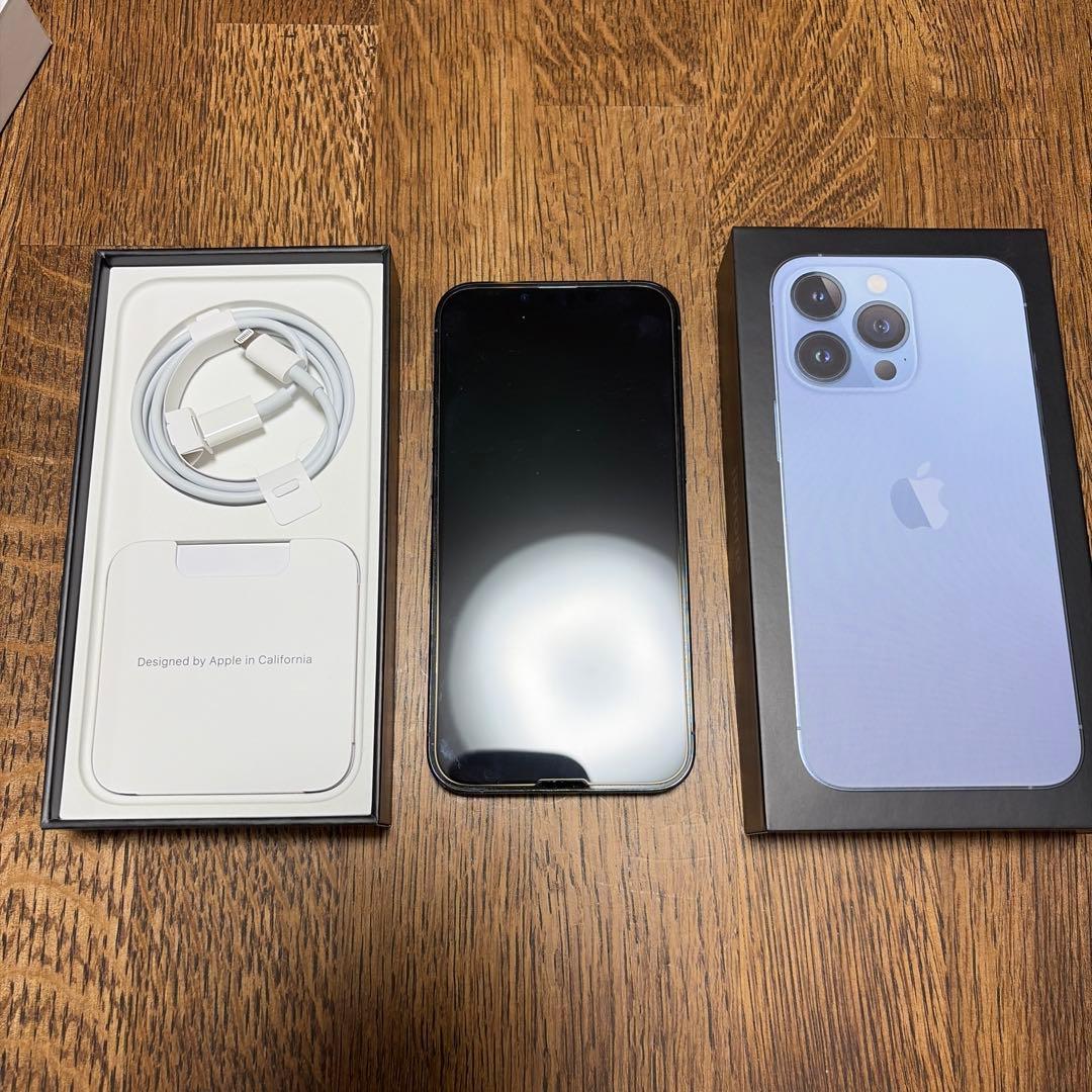 「美品」　iPhone13Pro 512GB シエラブルー　simロックなし