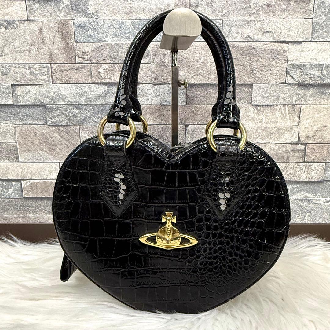 ゆ*こ様 ヴィヴィアンウエストウッド レザーハートハンドバッグ 金オーブロゴトー