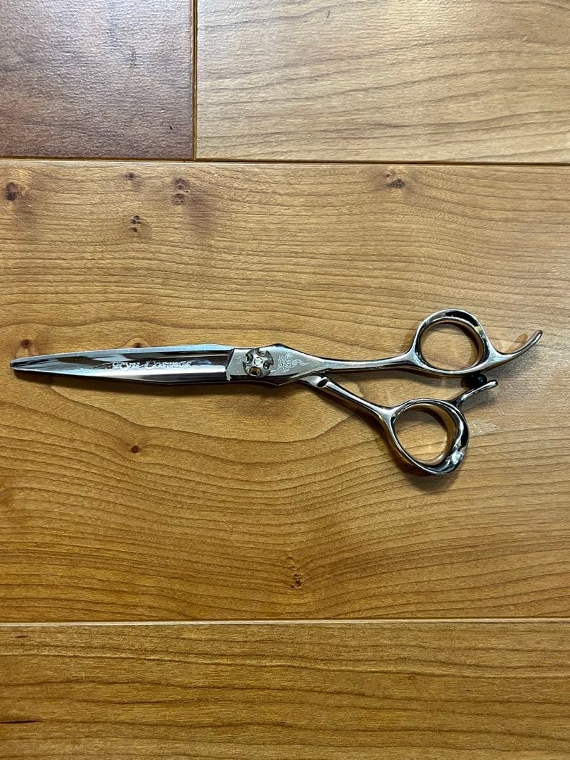 HIKARI 光シザー RYU COSMOS 172 研磨済み 保護カバー付き