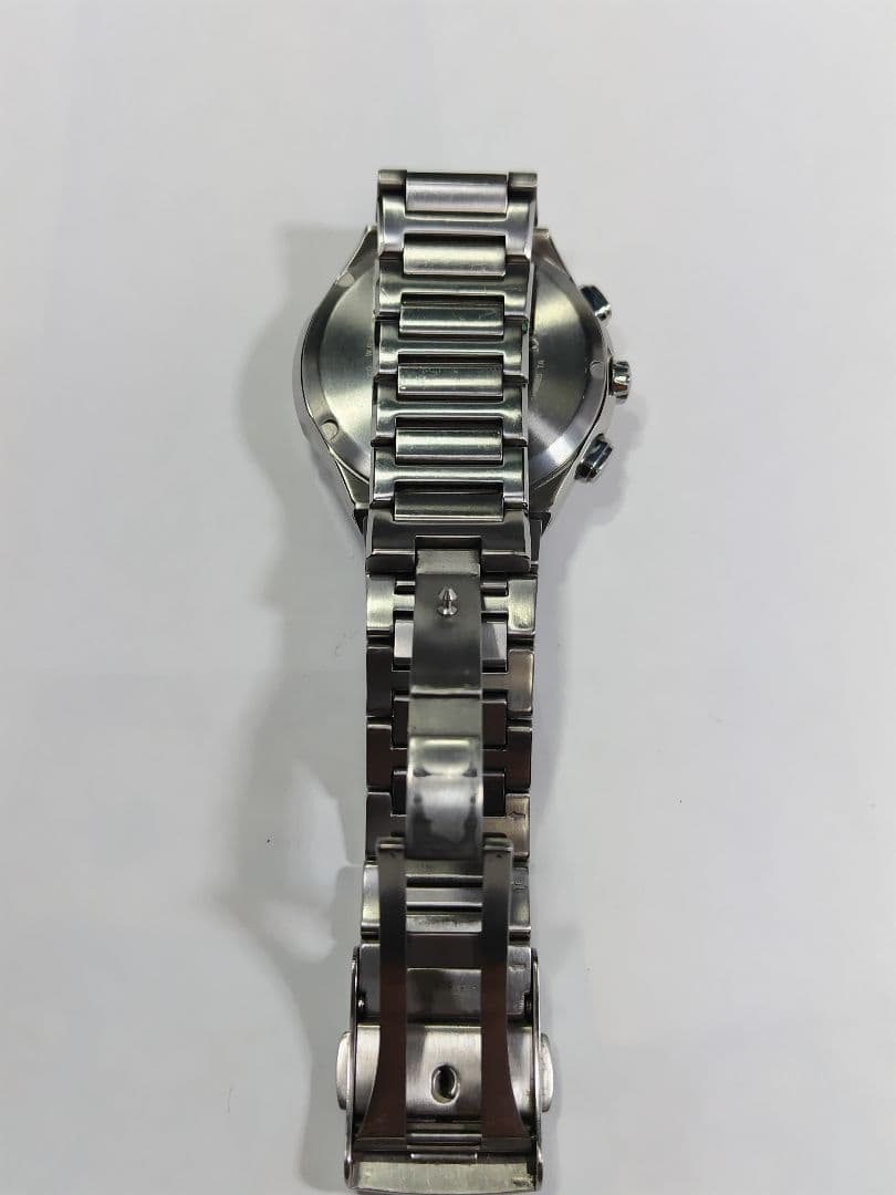 シチズン　アテッサ　エコドライブ　軽量チタン製 電波時計