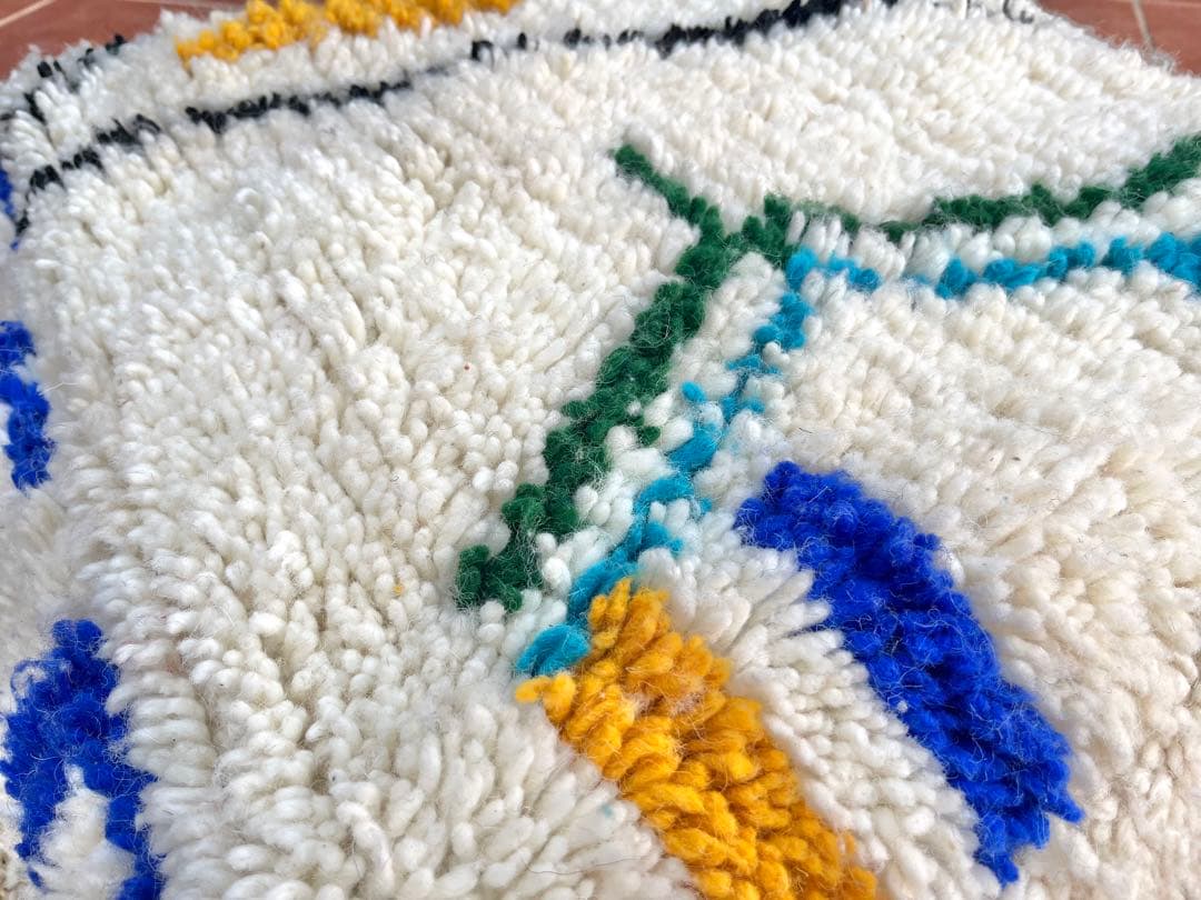 モロッコ　プフ　2点pouf アジラル　オットマン 　ラグ　135 138