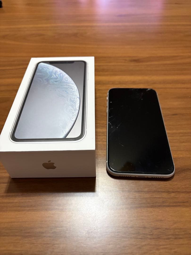 Apple iPhone XR 本体