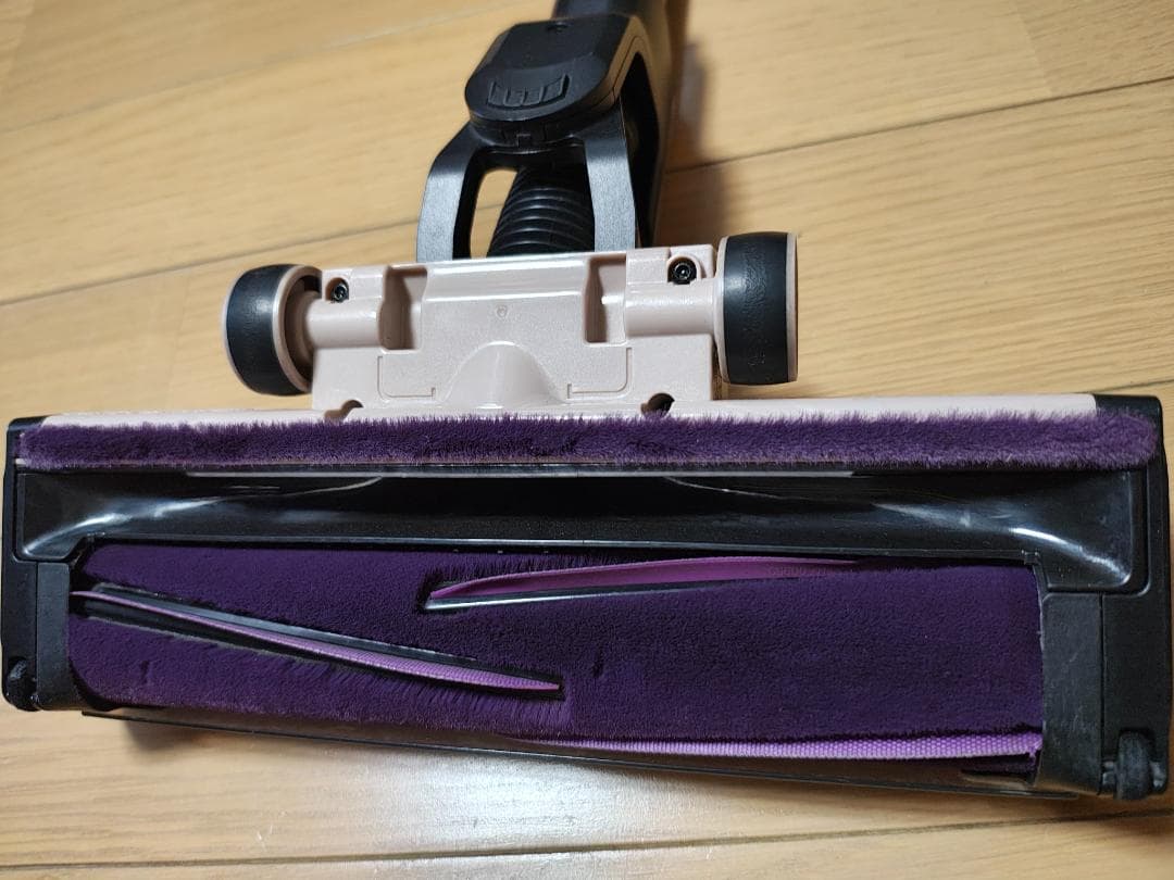 シャーク★コードレスクリーナー★CS601JPK★バッテリー新品と同等★4