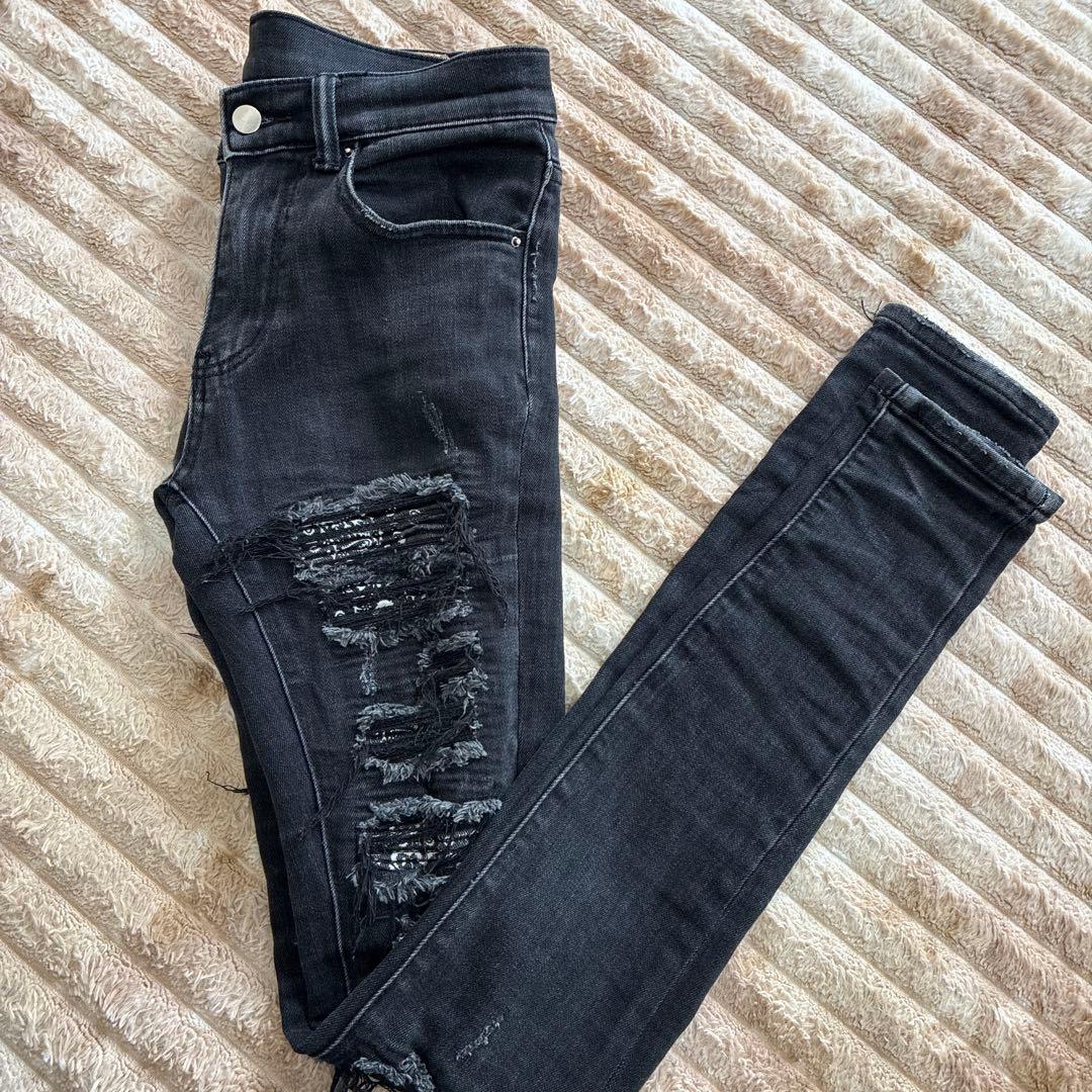 mnml スキニーデニム ブラック ダメージ加工