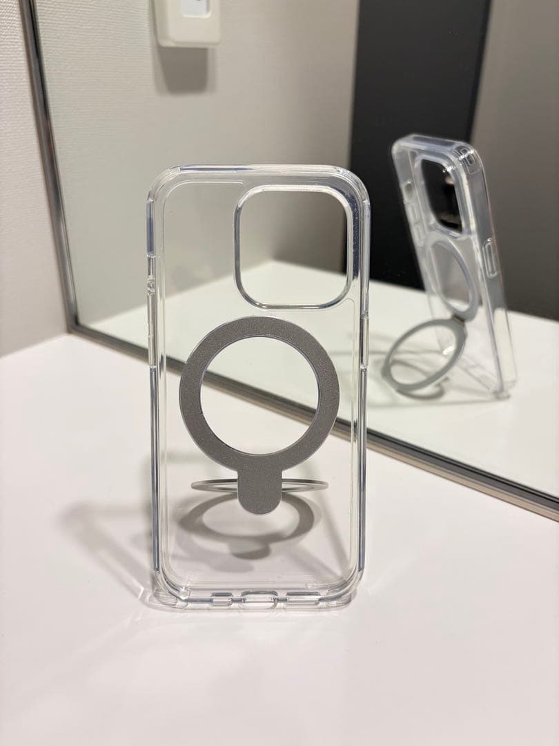 【値下げ・極美品】iPhone 15 Pro (新品カバー、フィルム付き)