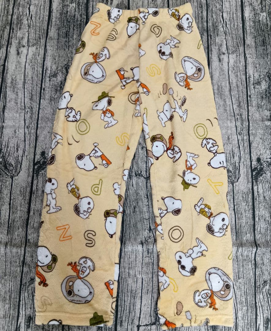 スヌーピー　パジャマ　スウェット上下　トレーナー　パンツ　裏起毛　B