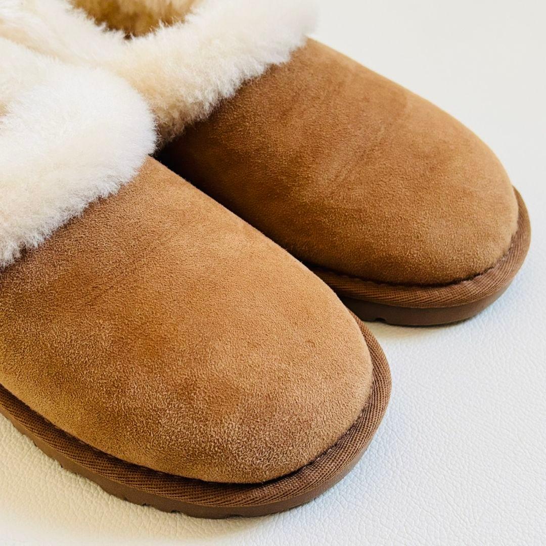2744【極美品 展示品】UGG アグ NITA ニタ　スリッポンシューズ