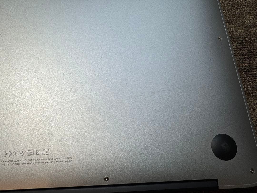 MacBook本体 MacBook Air 2015 8GB 256GB
