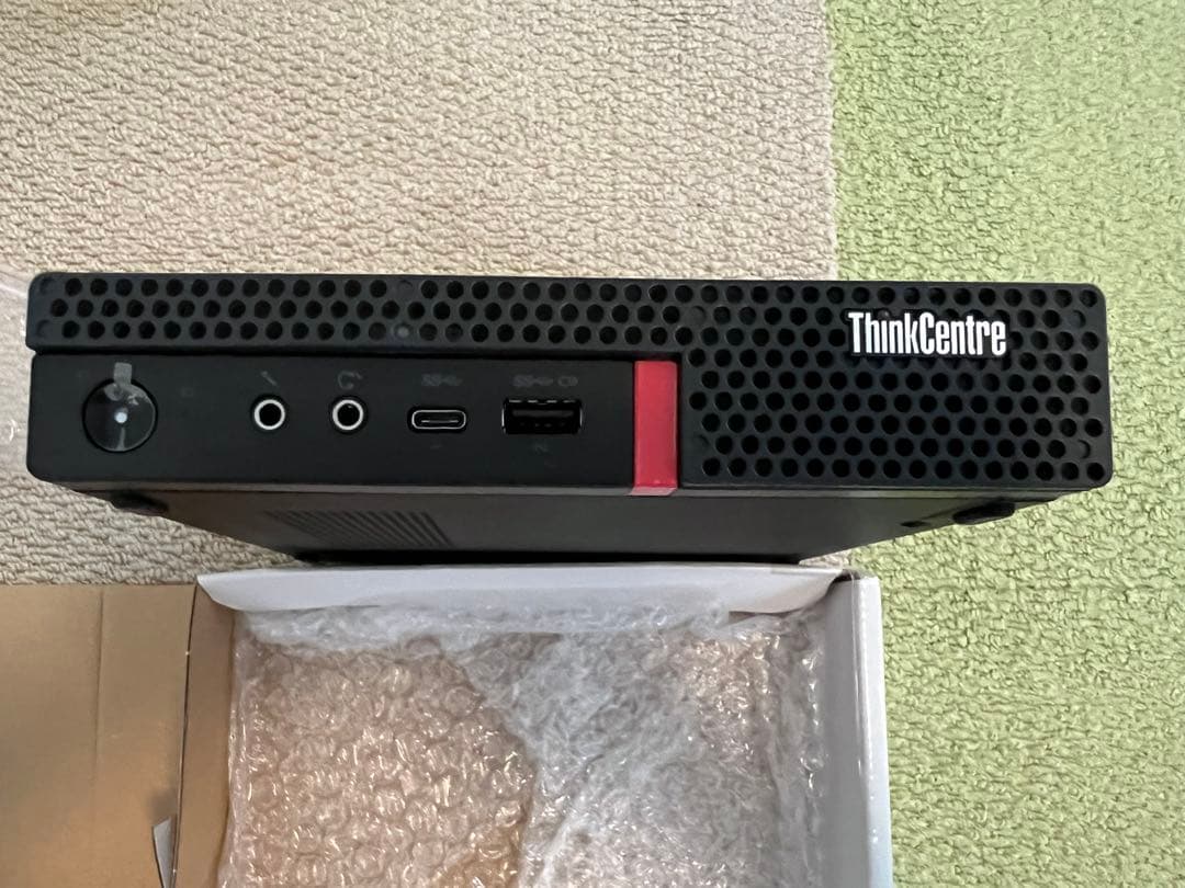 Lenovo ThinkCentre M920q 本体+CPU G4900T