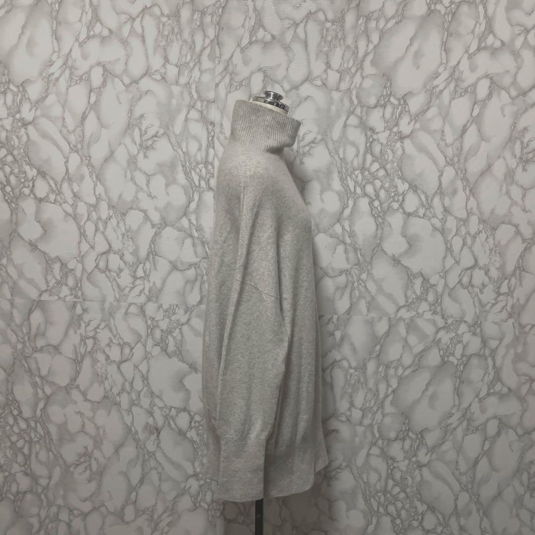 Whim Gazette タートルネックラフライトハイゲージニット　ラクーン混