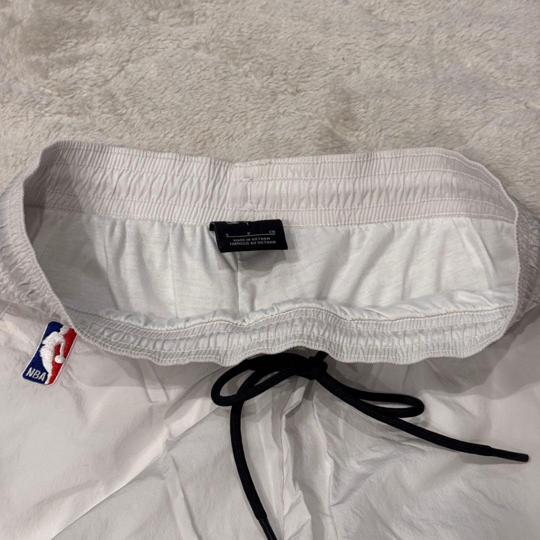 KITH Nike キス　ナイキ　コラボ　ナイロン　セットアップ　ホワイト　S