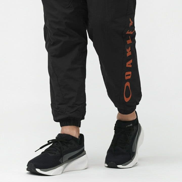 ジャケット Ｌサイズ、ロングパンツ Ｍサイズ