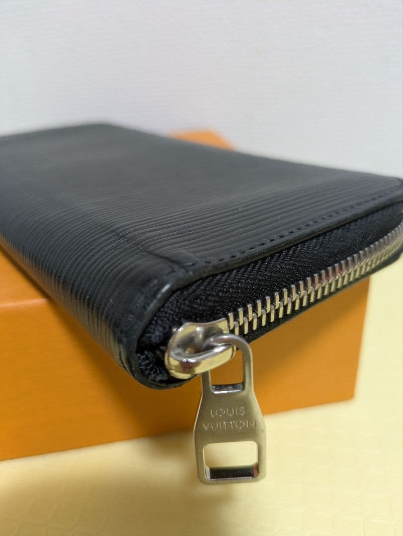 :確実本物:LouisVuittonエピ　ジッピーウォレット　ヴェルティカル