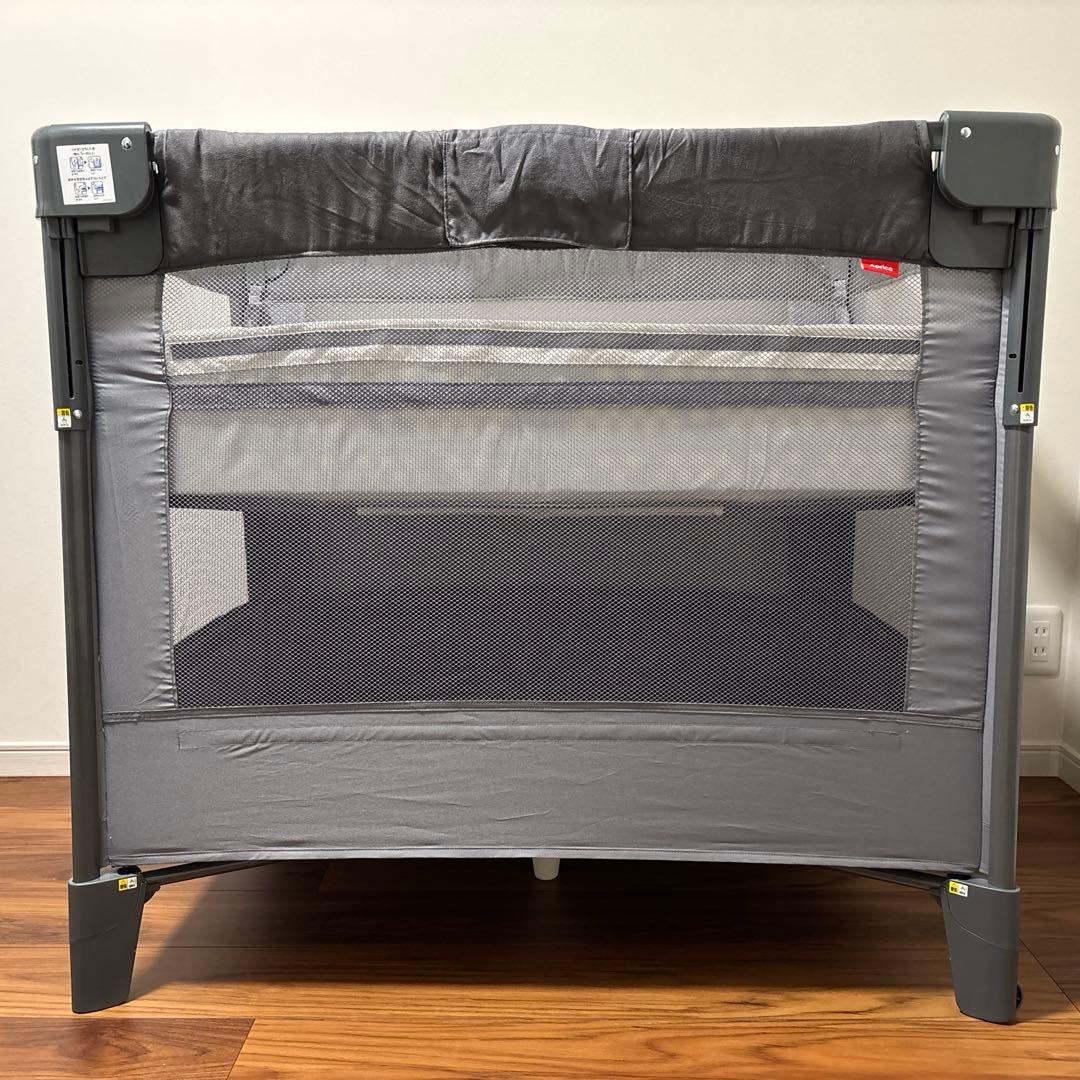 ココネルエアープラス　Aprica グレー　ベビーベッド