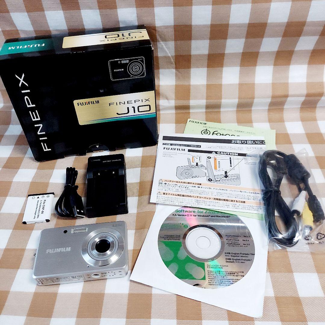 FinePix J10　動作確認済み　デジタルカメラ　富士フイルム　デジカメ