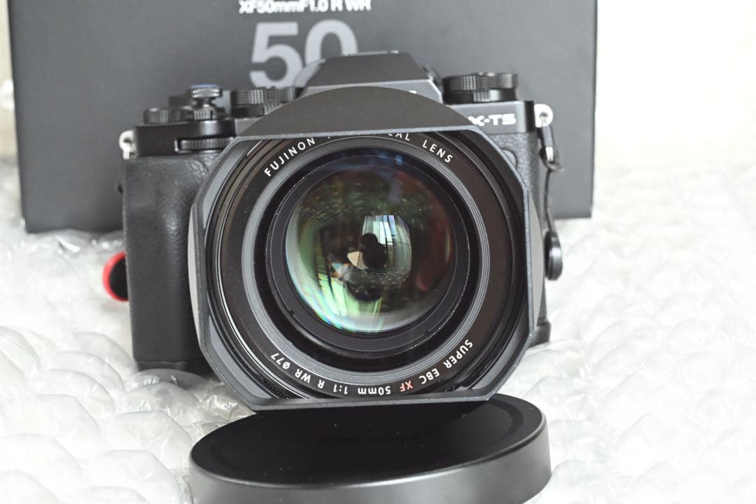 Fujinon XF 50mm F1.0 R WR レンズ