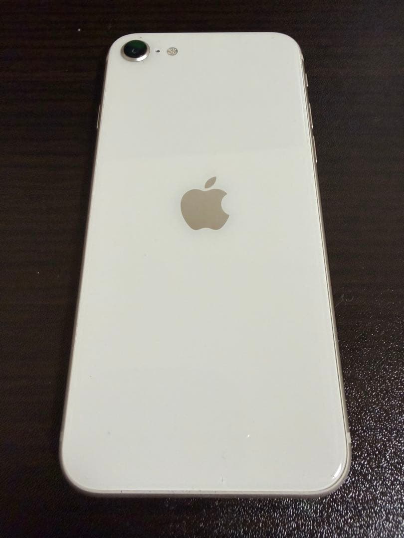 iPhoneSE 第3世代 64G スターライト SIMフリー