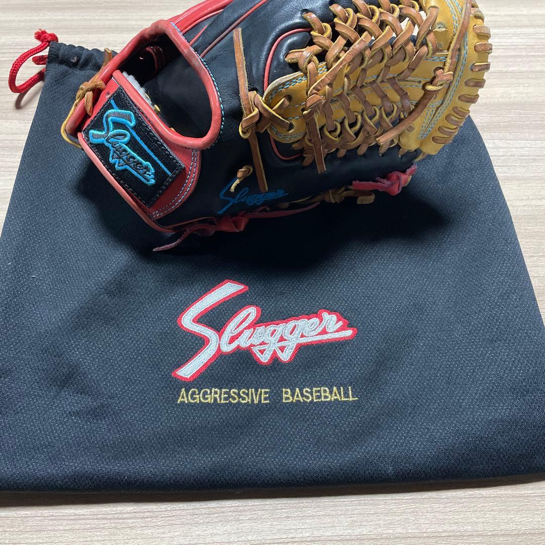 野球グローブ　スラッガー