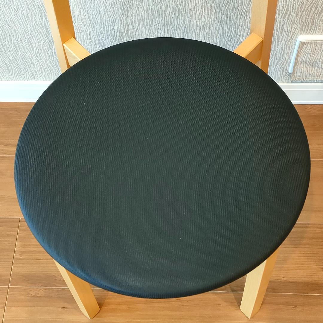 カリガリス　ダイニングチェア　2脚セット　スタッキングチェア