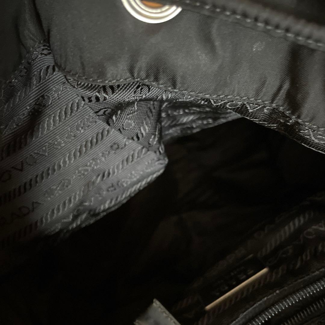 専用！美品✨プラダ ナイロンリュックサック バックパック 三角プレート ブラック