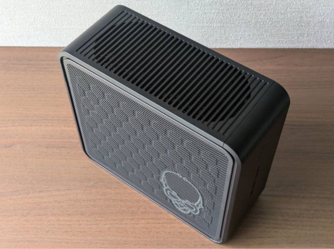 NUC9Extreme9i9QNX +E-2286Mメイン基板ジャンク