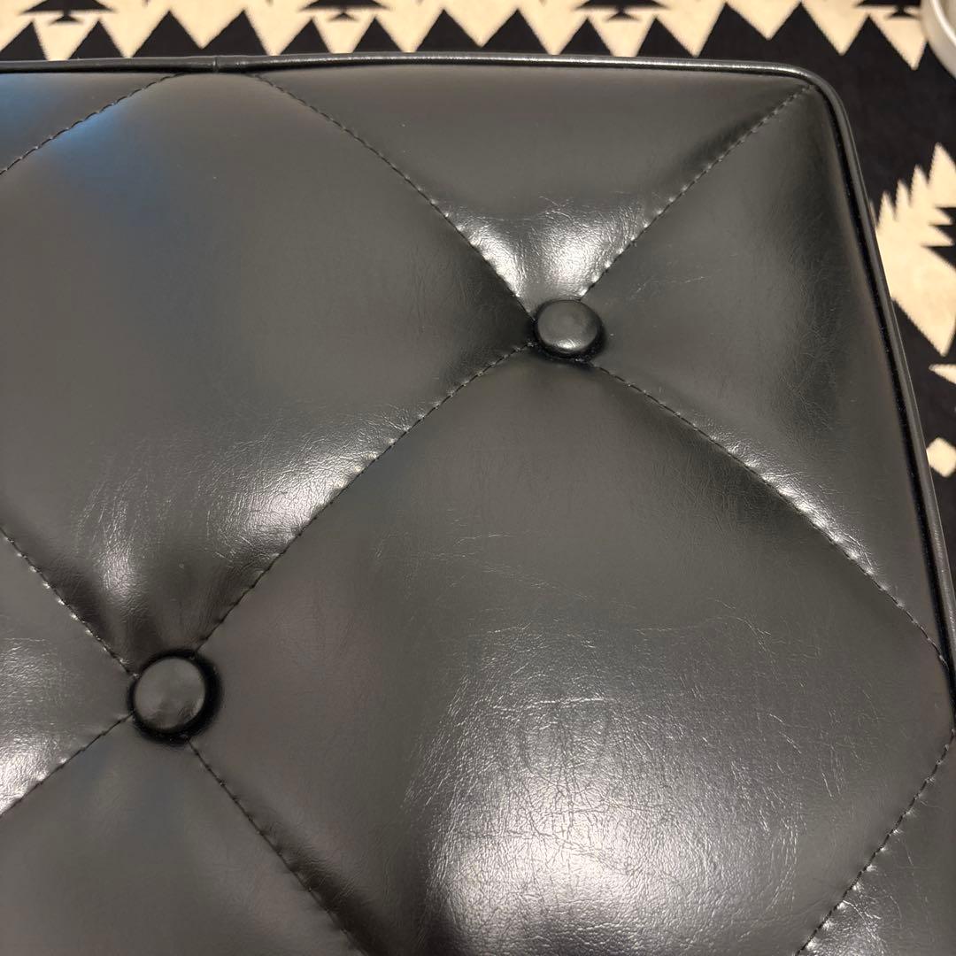 美品　カリモク60　Kチェア　オットマン　スタンダードブラック　 モダンスツール