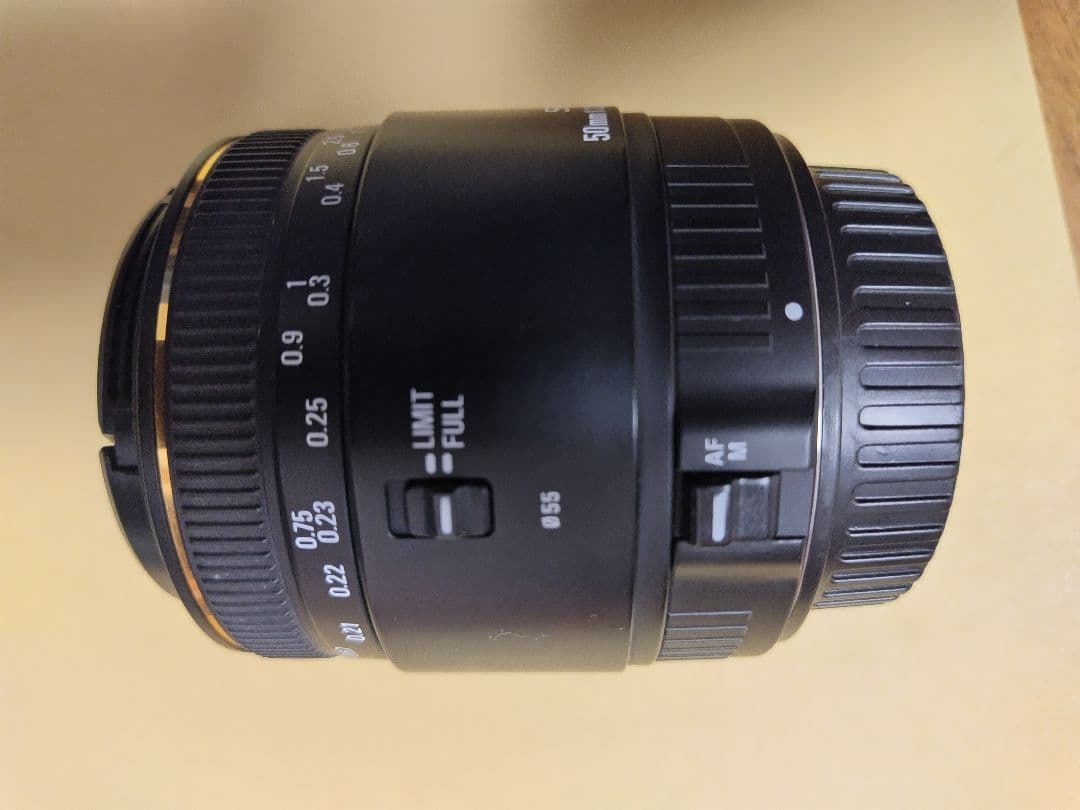 SIGMA 50mm F2.8 EX DG MACRO (キヤノンEF)