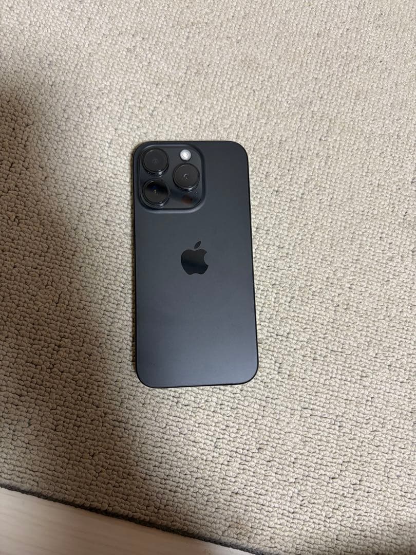 @*@様 Apple iPhone 15 Pro ブラック 本体