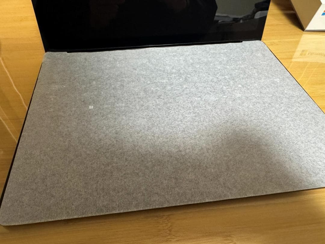 Surface Laptop5 i5-1235U/16GB/256GBおまけ付