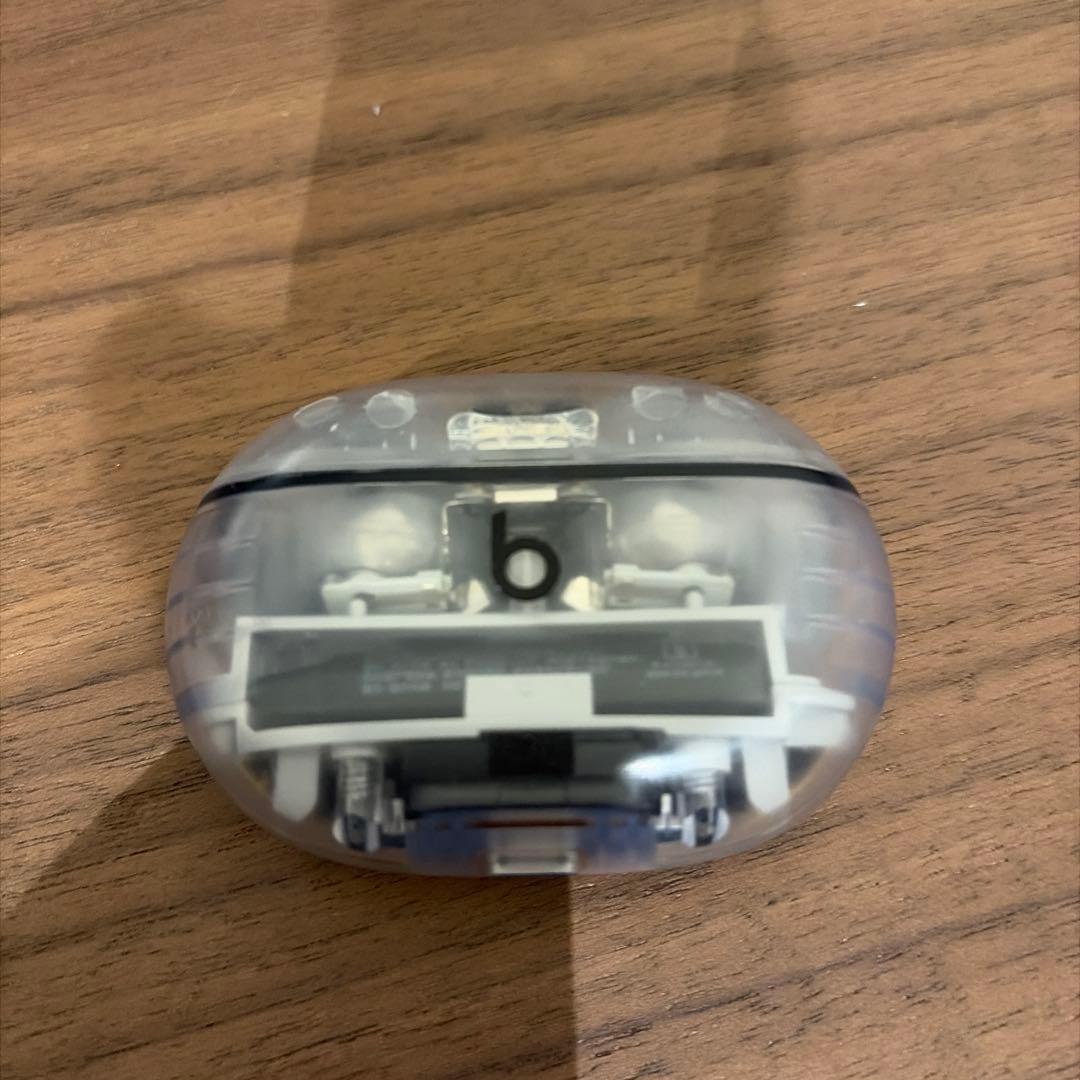 イヤホン beats studio buds +