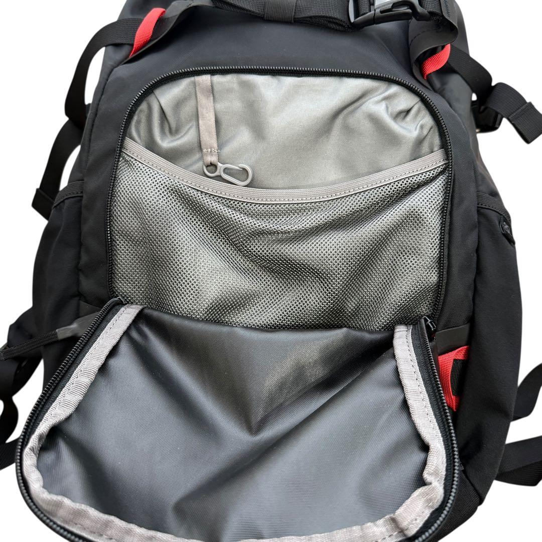 【美品】BURTON Day Hiker 25L Black | スノーボード