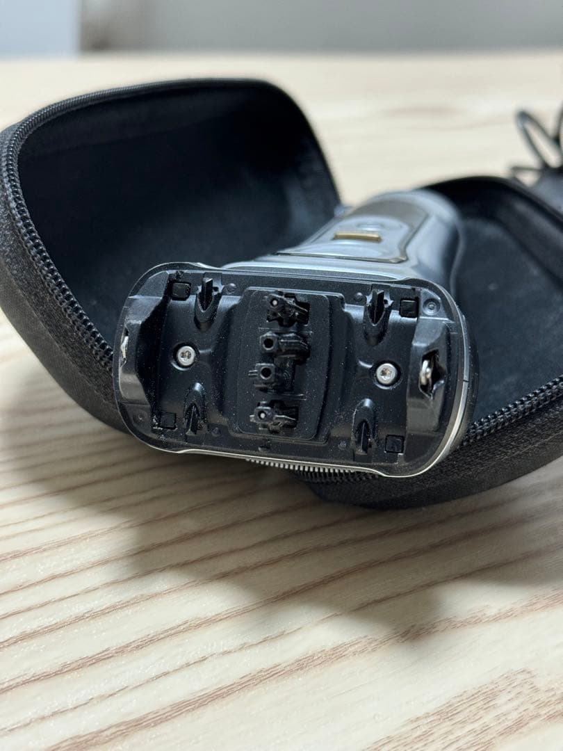 BRAUN S9pro メンズ　電気シェーバー　髭剃り