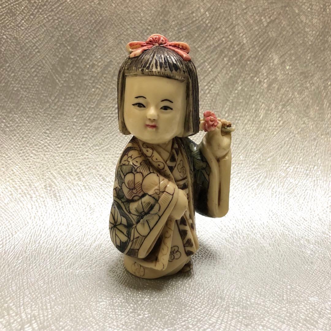 時代根付　刻印有　置物　おかっぱの女の子　縁起物　アンティーク　天然素材