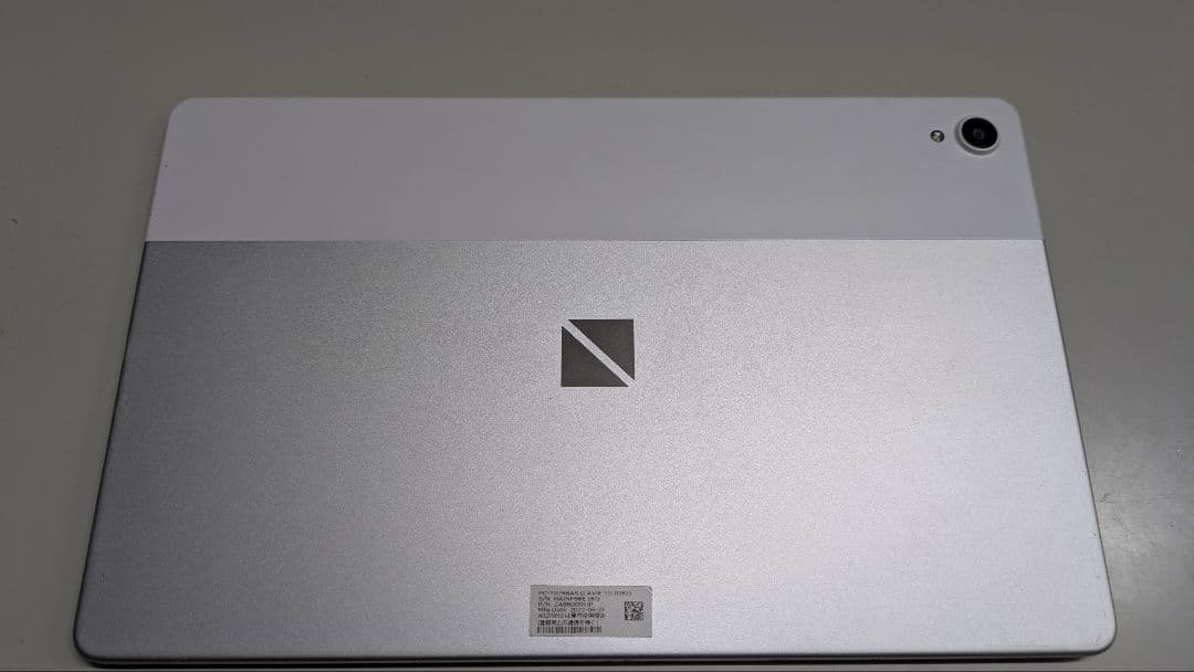 lavie t11 112k1　Androidタブレット