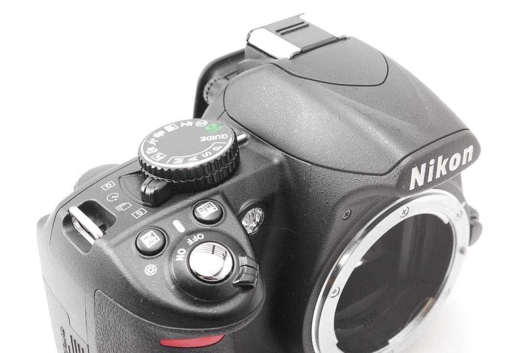 【新品級ショット数】Nikon D3100　スマホ転送　動画OK　一眼レフ