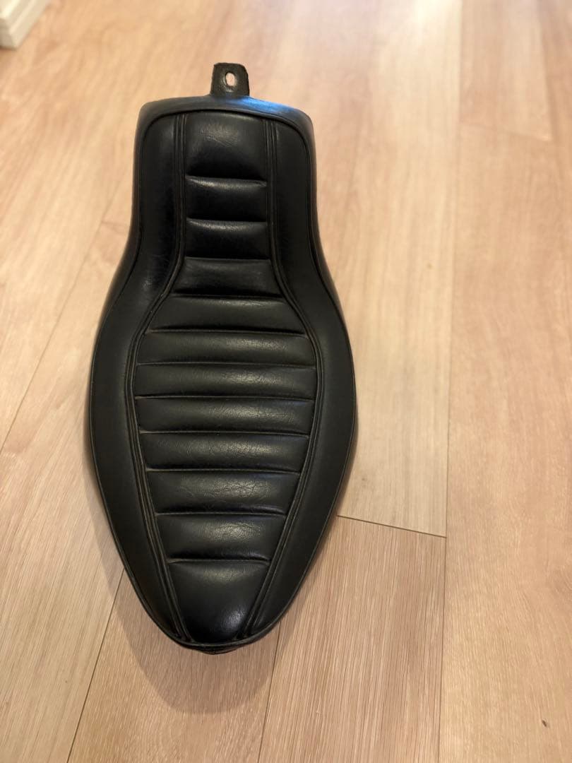 ザル　タックロールシート　EVO ソフテイル　ハーレー