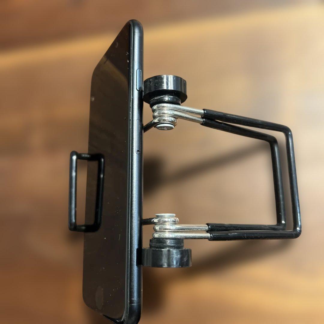 Apple iPhoneSE2 ブラック