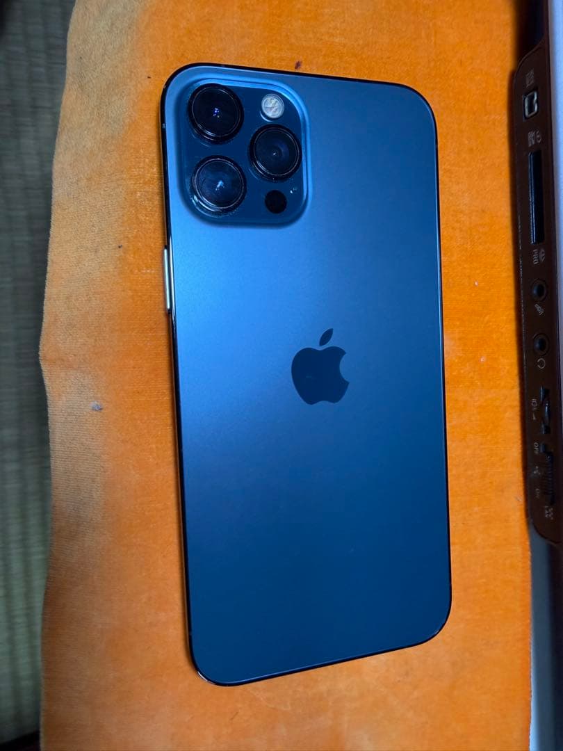 iPhone 12 Pro Max 512GB SIMロック解除済み