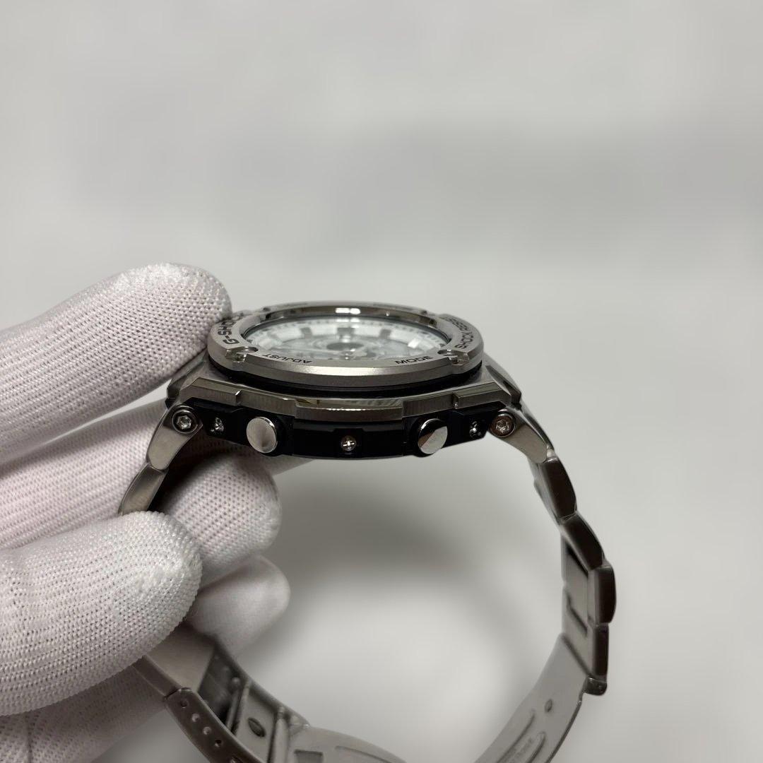 i*u様 メンズ腕時計　　　　　　　　　　　　G-SHOCK (電波ソーラー)