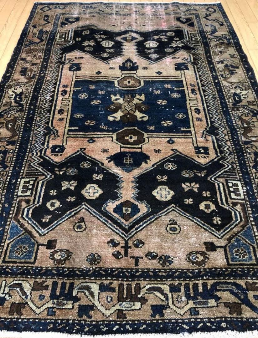 ペルシャ絨毯 ヴィンテージラグ 202×132cm 手織り オールドpersia