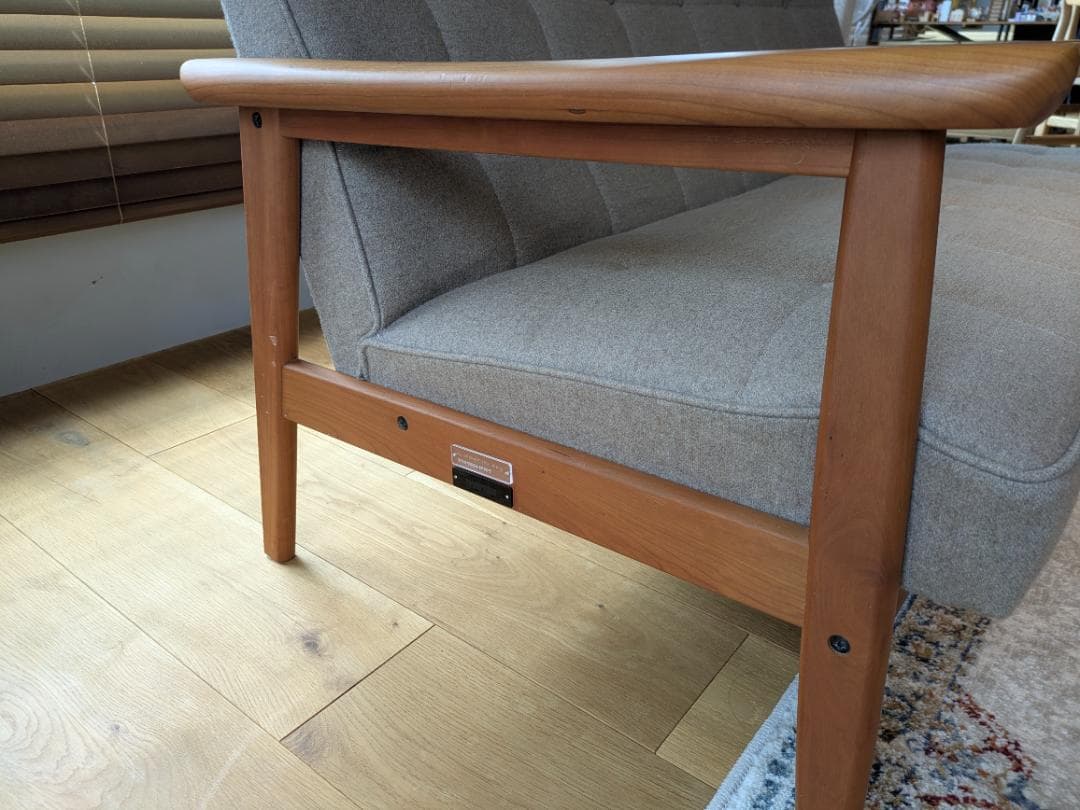 カリモク60 Kチェア 2シーター フラノベージュ