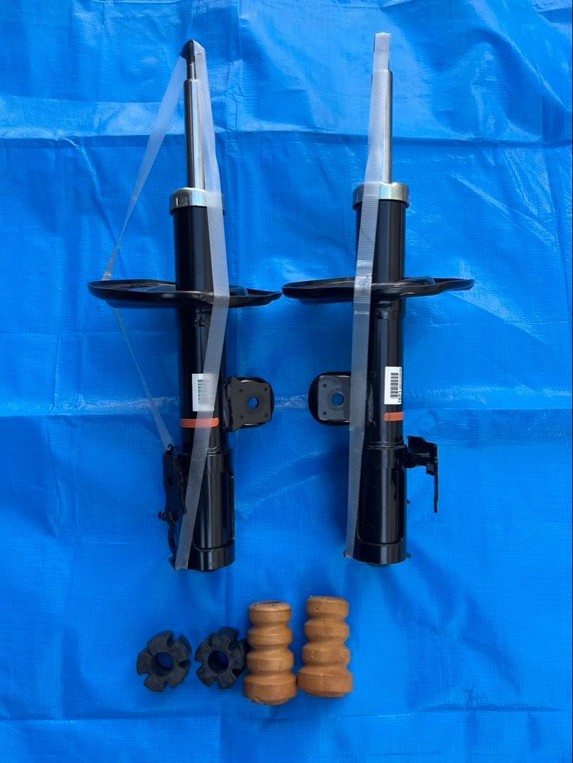 【新品外し】エスティマAHR20W純正スプリング・ショックアブソーバーセット