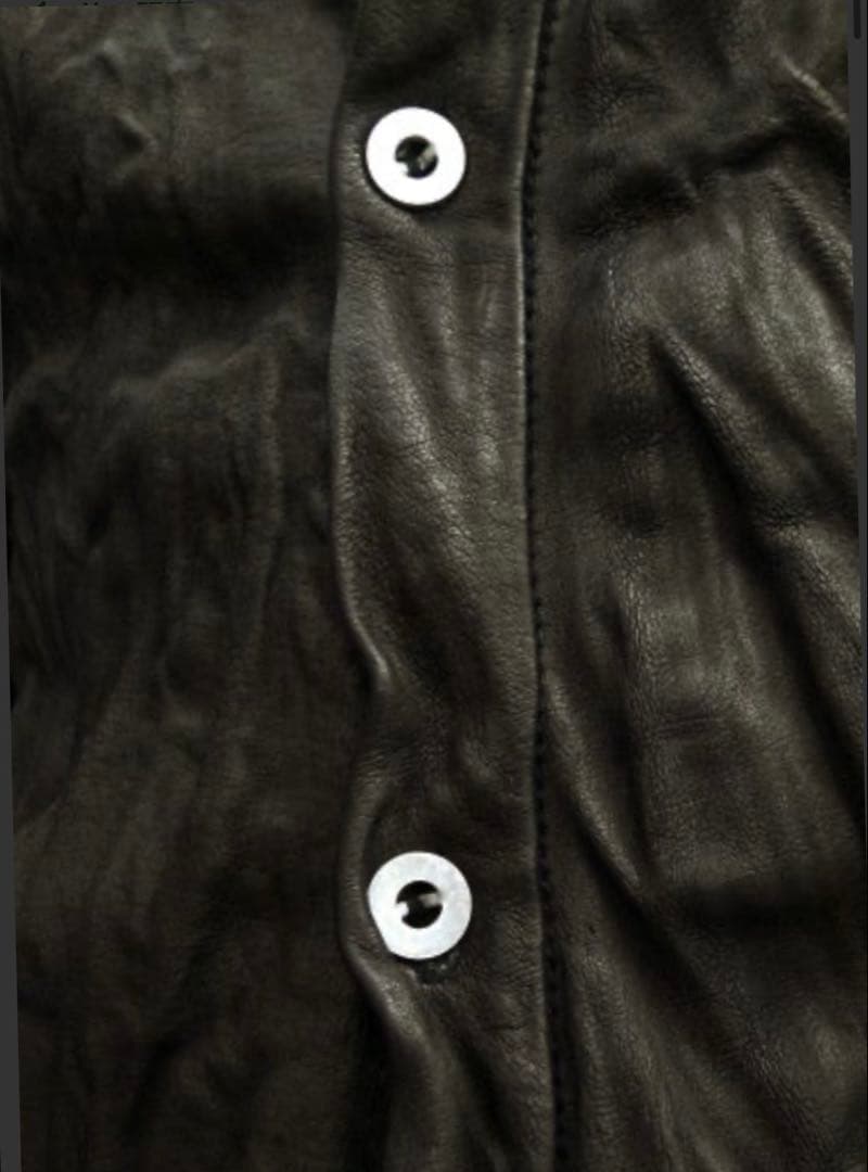 清春さん着用同型S'exprimer レザーシャツ